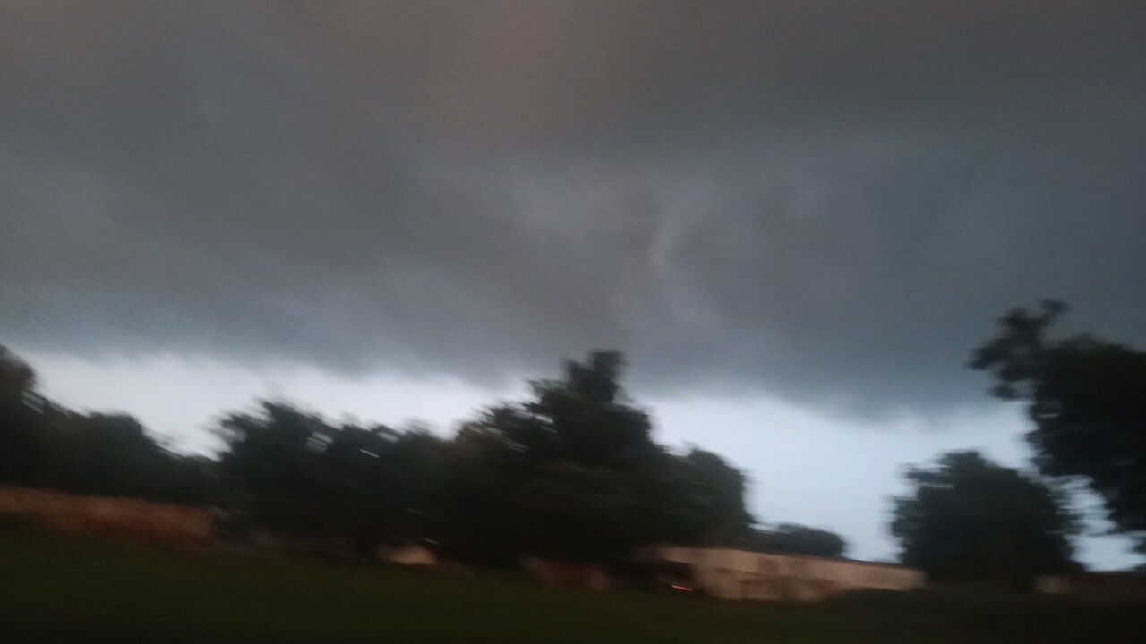 Thunder ⚡⛈️ in India So fast
