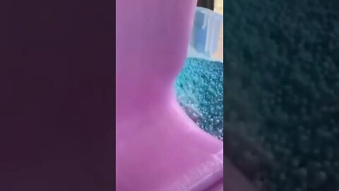 can someone explain to me what it is? /asmr