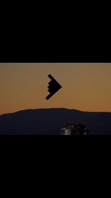 B-2 Spirit demonstrates it's agility while conducting low altitude maneuvers over Las Vegas.