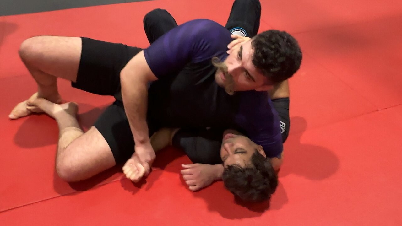 Head lock 🔒 submission I couldn’t scape