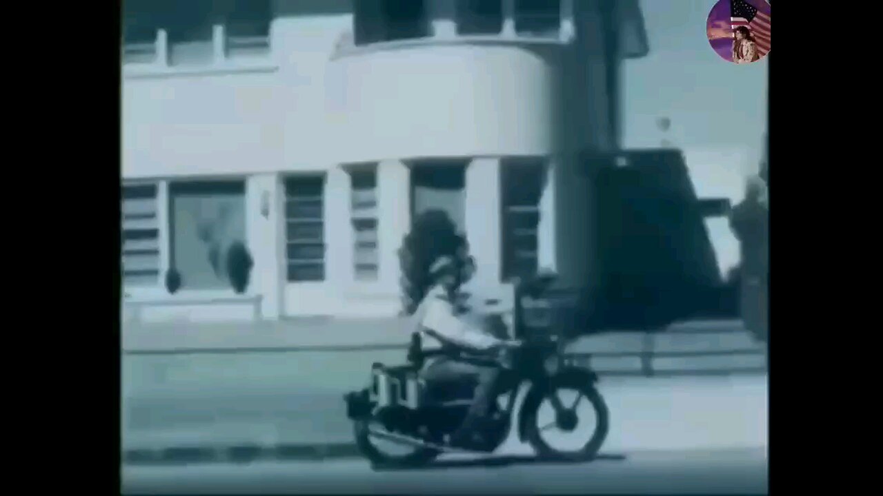 Charcoal powered motorbike developed in the 1940's. We are all being ripped off from big oil.