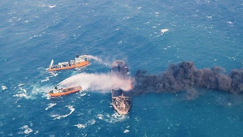 Oil Tanker Sinks Off China's Coast After Burning For Over A Week