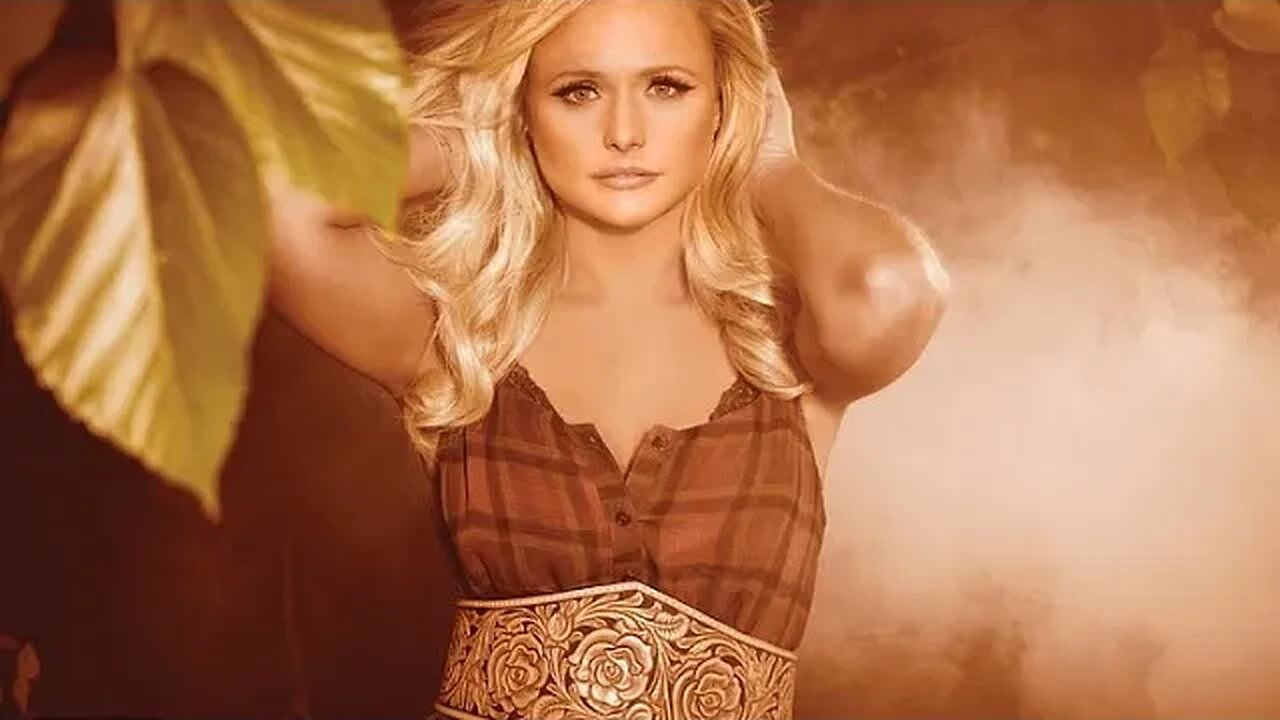 Reaction: Miranda Lambert Justified In Stopping Concert Over Selfies Despite Backlash