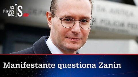 Advogado de Lula é interpelado por passageiro no Aeroporto de Brasília