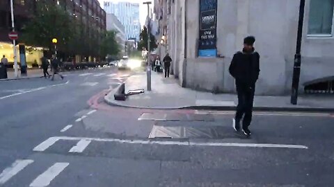 Evening walking in London speedlapse 16th May 2023