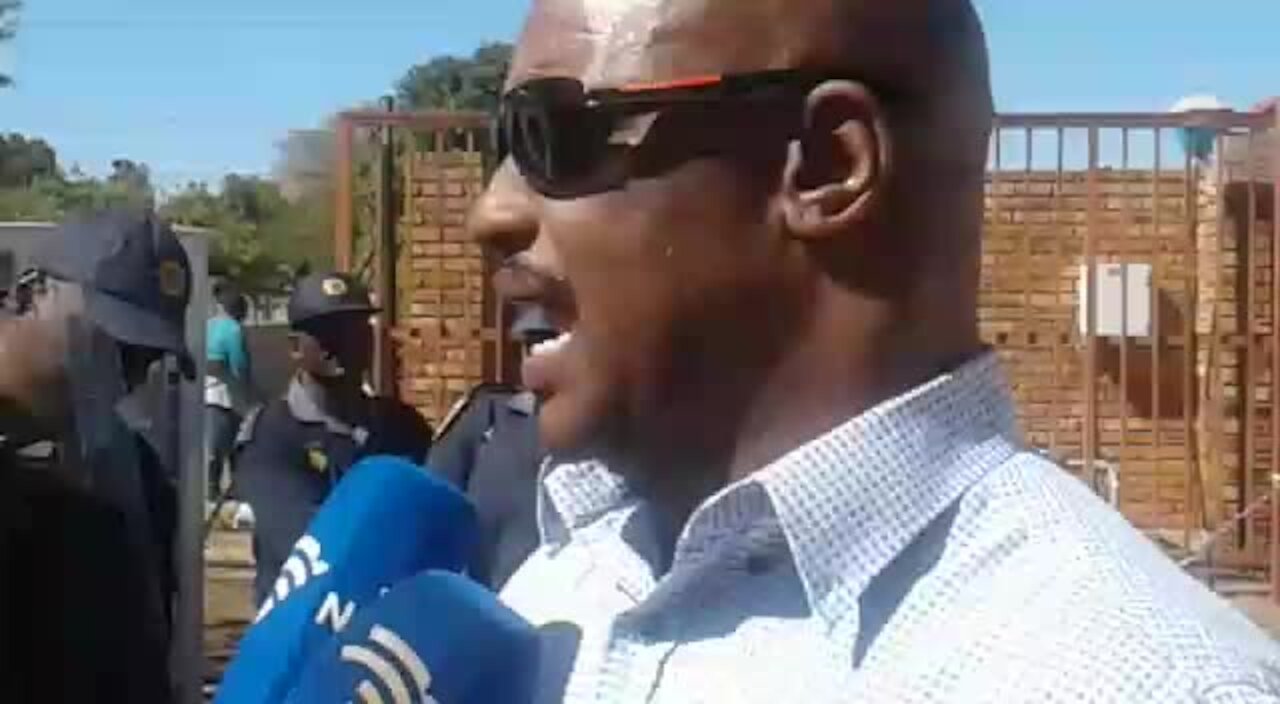 Majakaneng residents demand the arrest of a NWest farmer (aN3)