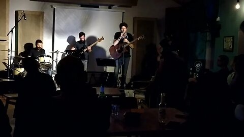 The Shakes - רישומים