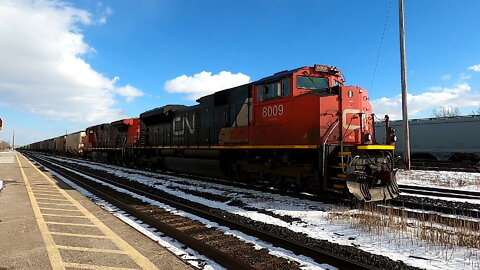 CN 8009 & CN 2662 Engines Manifest Train Westbound In Ontario