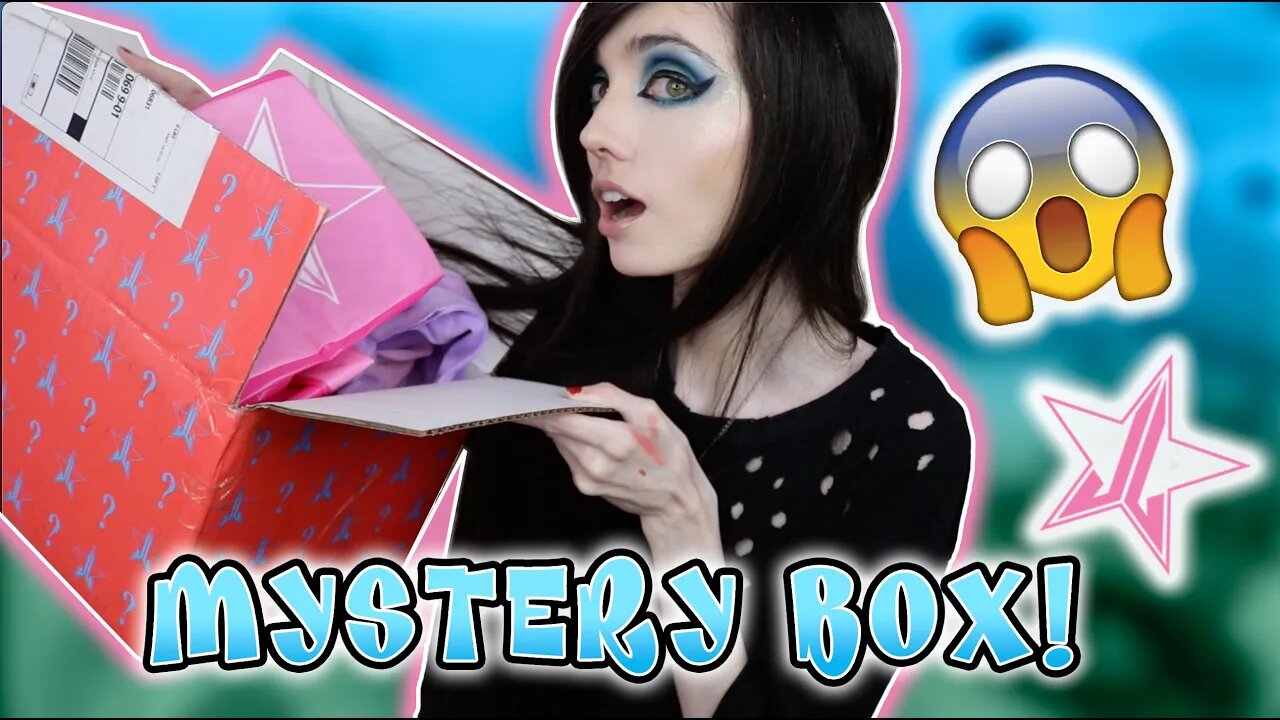 JEFFREE STAR SUPREME MYSTERY BOX SUMMER UNBOXING AND MAKEUP TRY ON!!