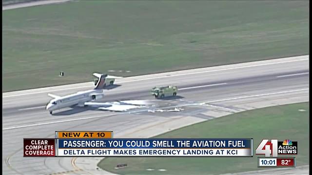 Delta flight lands at KCI after engine problem