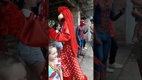 SUPER NINJAS, DANÇANDO FOFÃO, MICKEY MOUSE E HOMEM-ARANHA NA CARRETA DA ALEGRIA TRIPLO X, LIKE 242