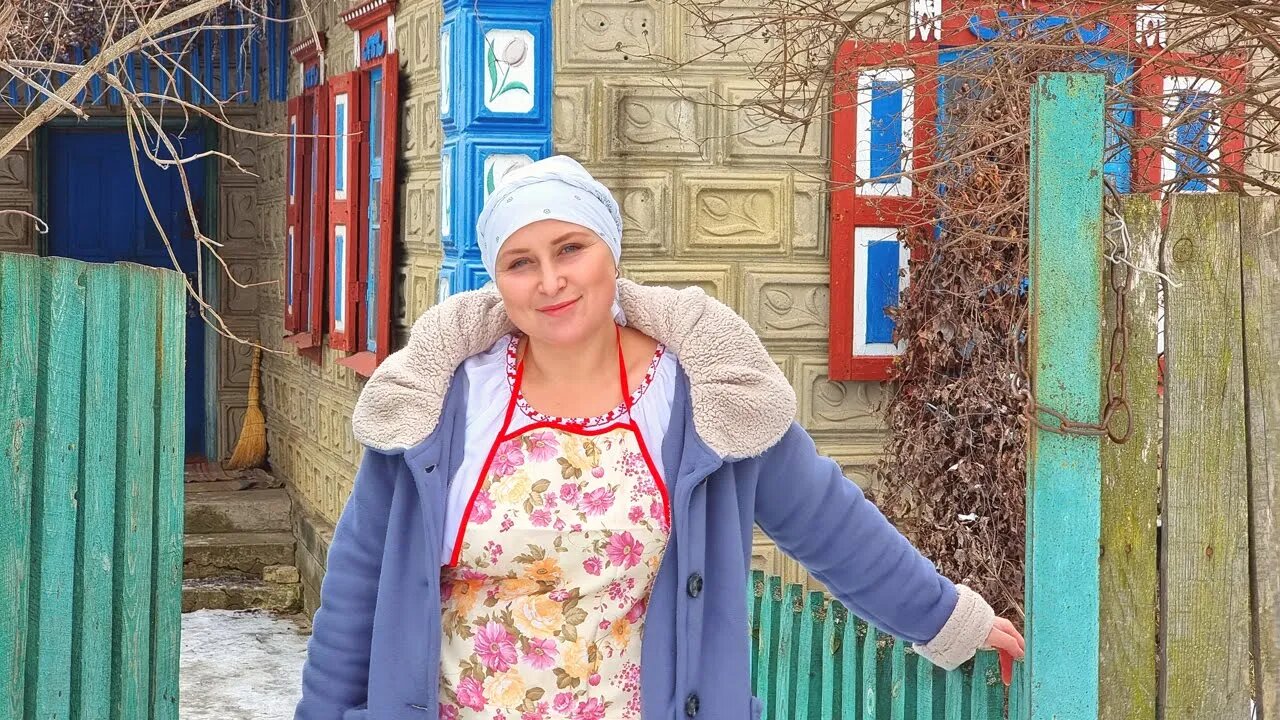 LIFE and FOOD in the Ukrainian village. The video was filmed before the russian invasion of Ukraine