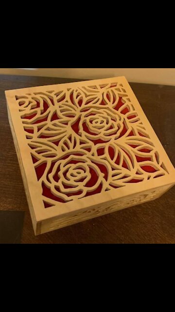 Scrollsaw Rose Box