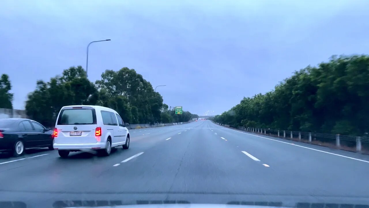 Pacific Motorway Drive || M1 - Queensland || GOLD COAST to BRISBANE