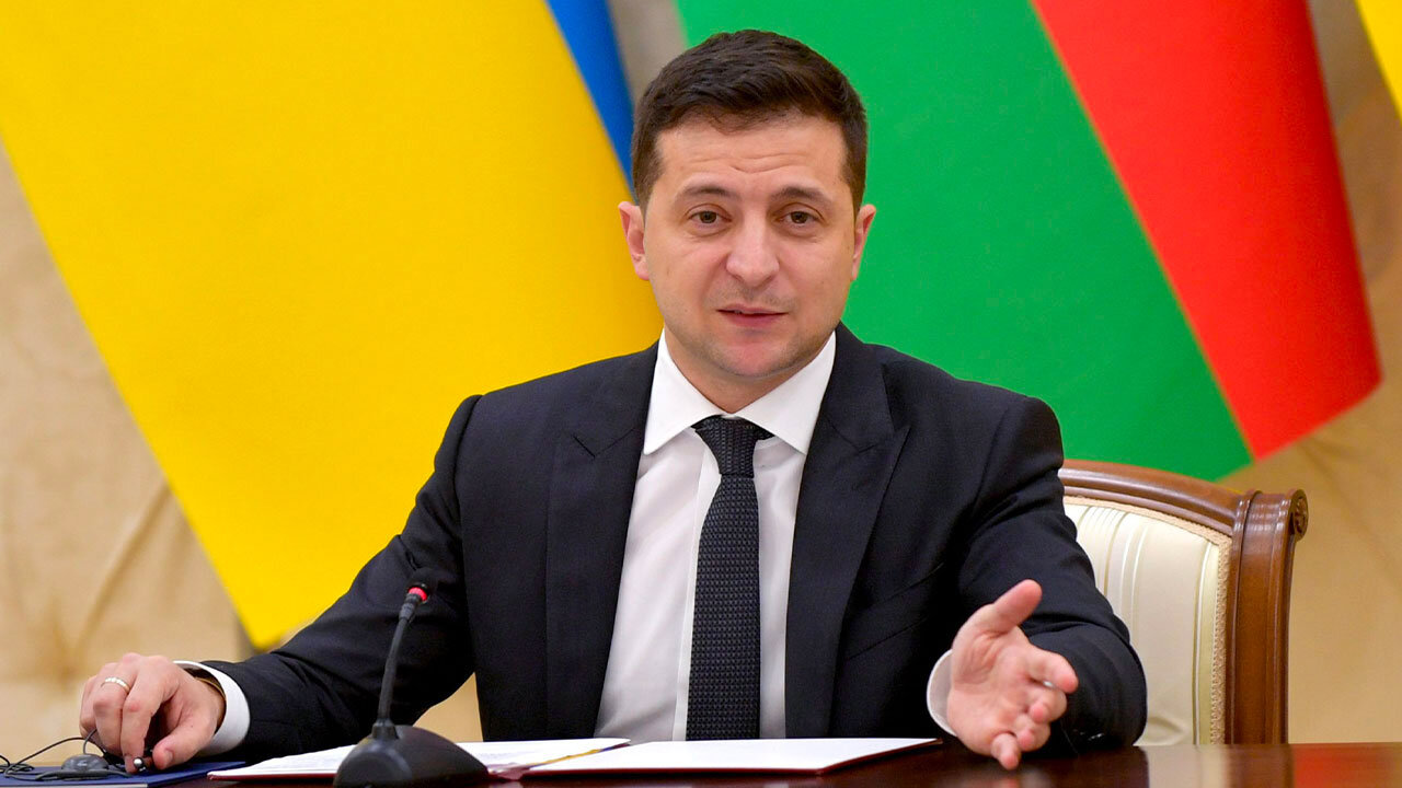 KTF News - Ukraine’s President Zelenskyy tells Pope Francis he would welcome Vatican mediation