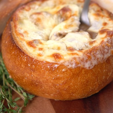 Cheesesteak Bread Bowl Stew