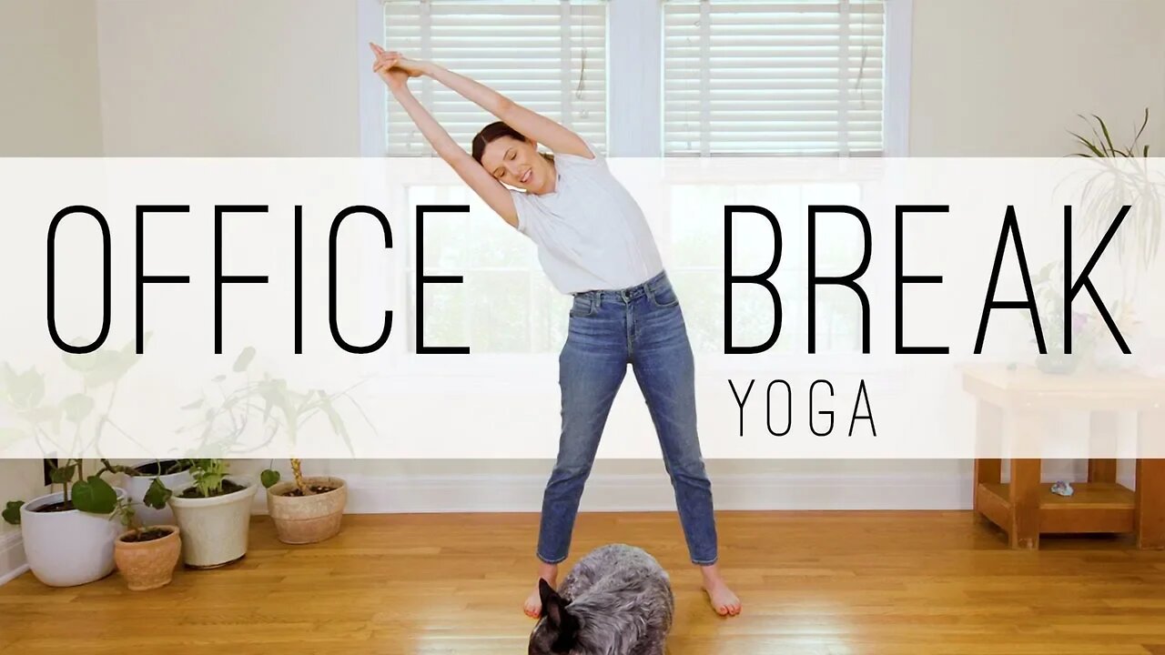 Office Break Yoga | 14-Minute Yoga Practice