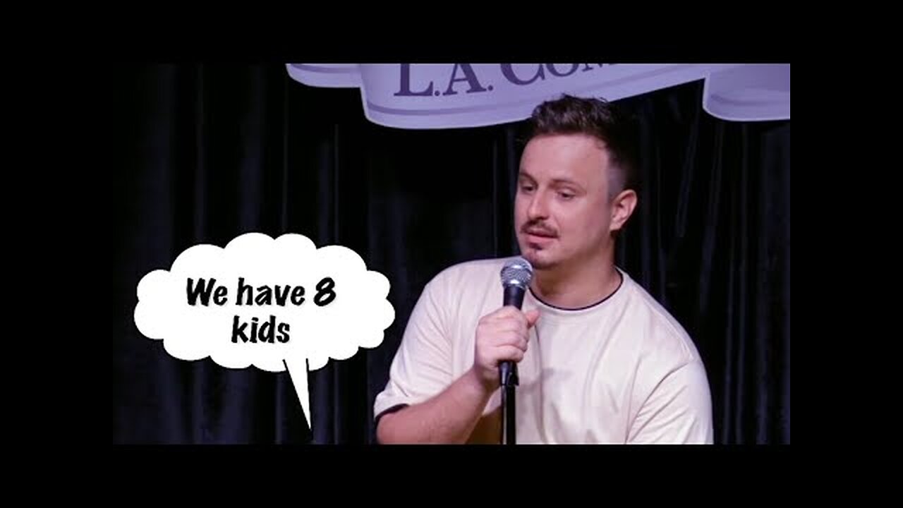 Interrupted By Diabetic & Woman With 8 Kids | Stand Up Comedy | Cody Woods