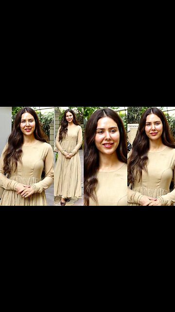 Sonam Bajwa Looking Gorgeous In Indian Attire Arrives To Promotes Her Punjabi Movie Carry On Jatta 3