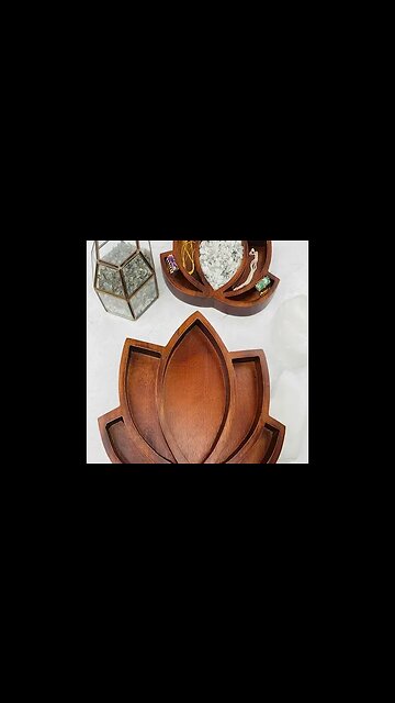 LOTUS FLOWER WOODEN TRAY