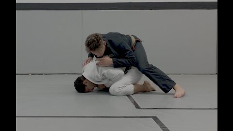 Turtle Escape - Front Roll