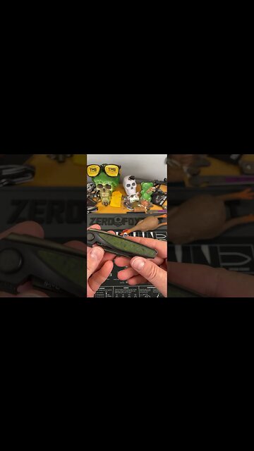 MAN!! COOL KNIFE DISASSEMBLY WITH NO TOOLD #knife #edccommunity #edc