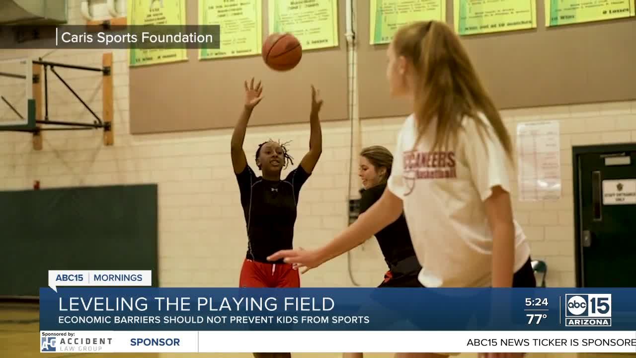 Donovan McNabb working to give kids opportunity to play sports