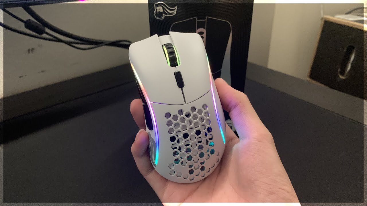 Glorious Model D Review! - Best Wireless Gaming Mouse Under $50 - Does it Measure Up??