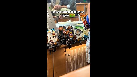 Never Eating at Subway EVER AGAIN! 🤮