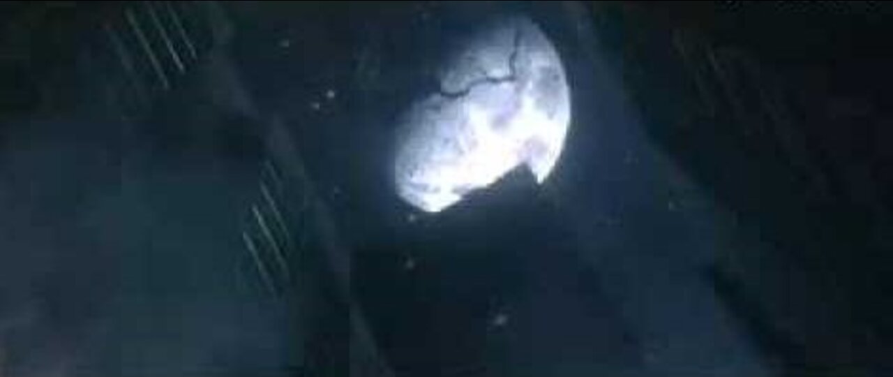 Two Friends See the Moon Breaking Apart