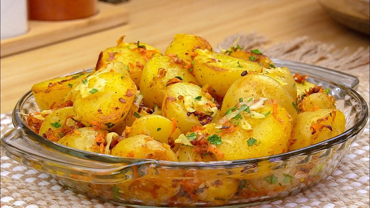 Potatoes with onions are tastier than meat They are so tasty by meo g