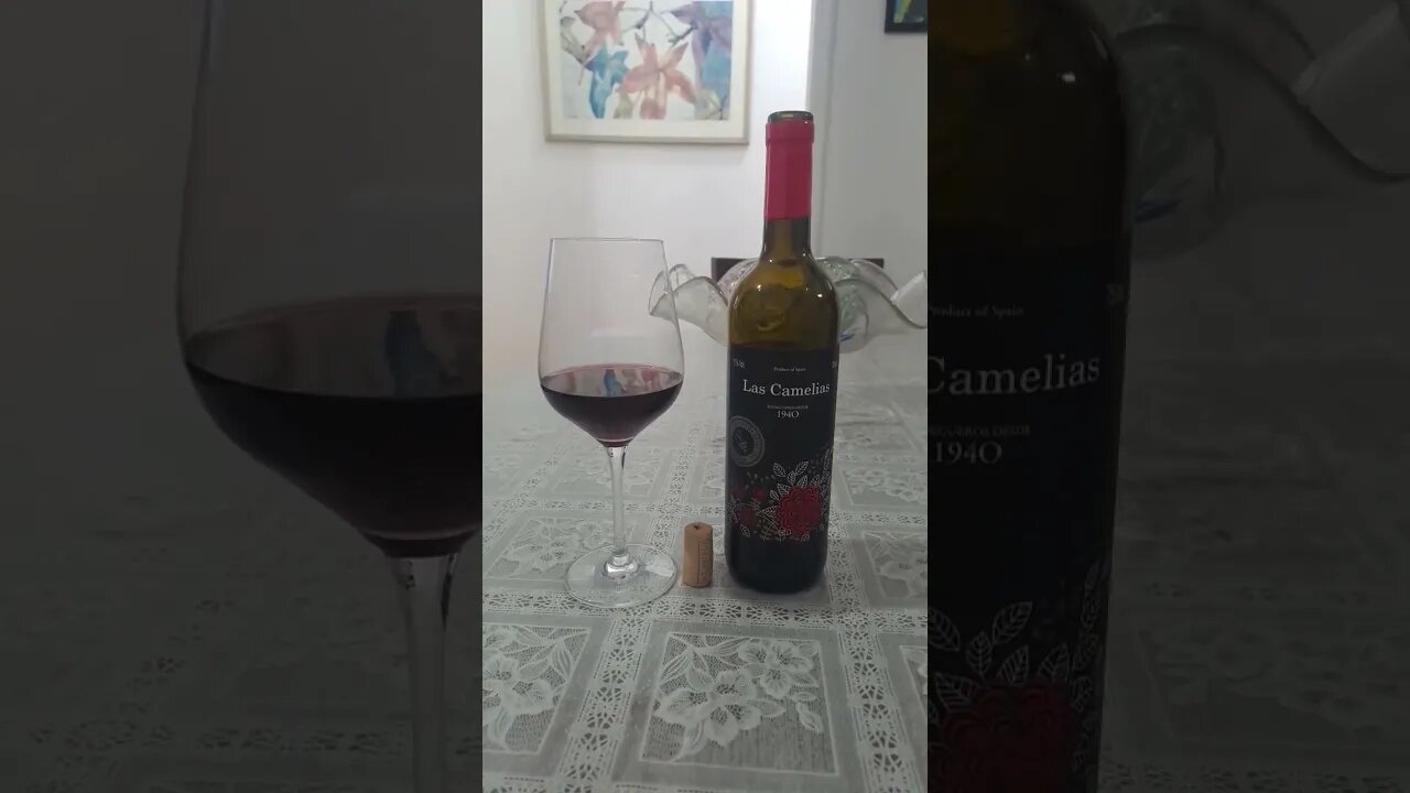 HOJE FOI DIA DE LAS CAMELIAS, VINHO ESPANHOL.