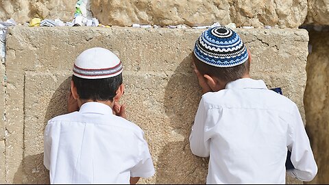 Sweet & Good Torah - Nesivos Shalom says Two Tests during the Footsteps of Mashiach