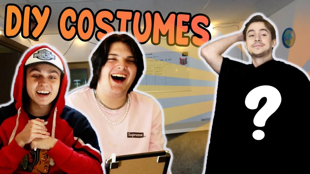 1 HOUR DIY HALLOWEEN COSTUME COMPETITION | TME