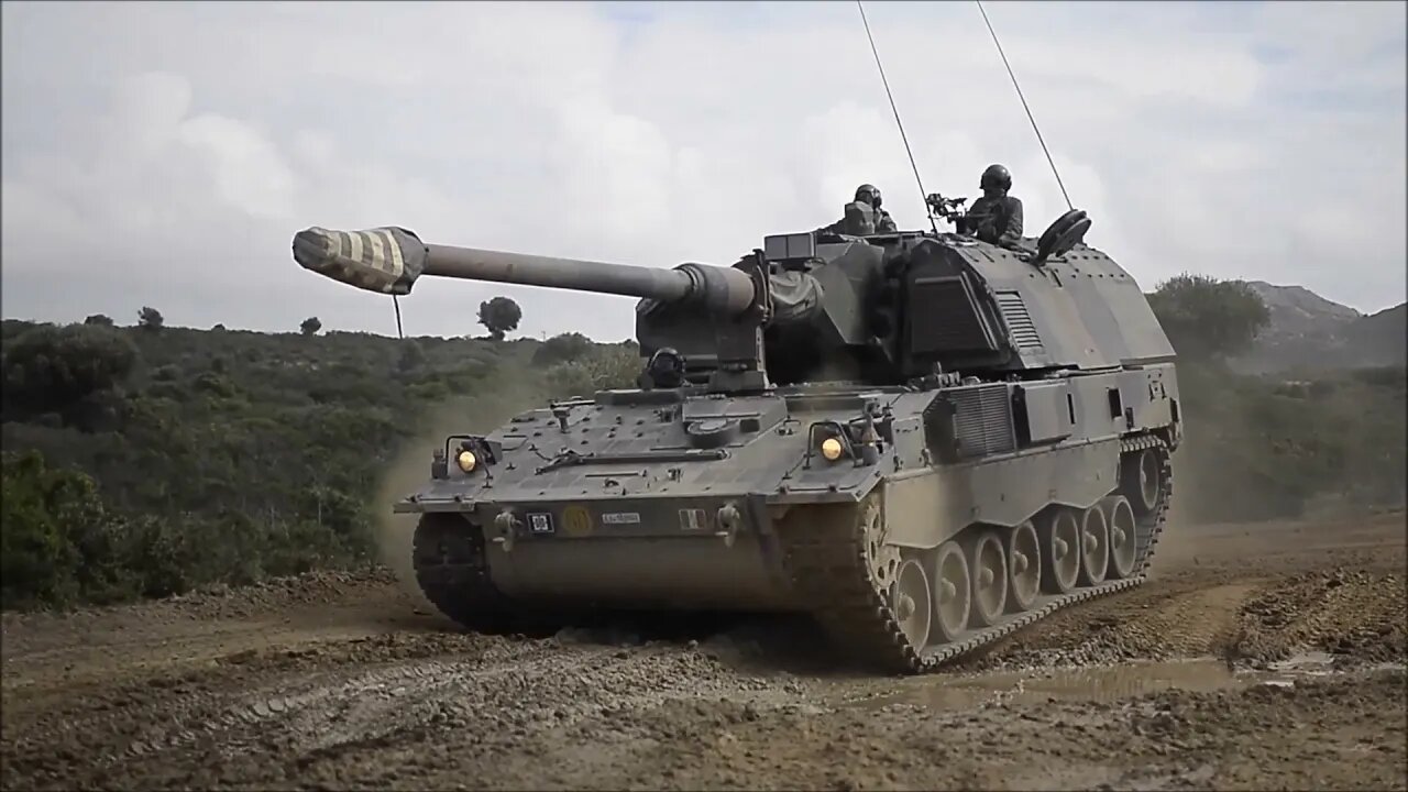 U.S. and Italian Artillery Power - Trident Juncture 2015