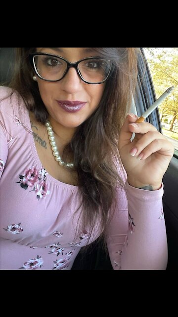 Cigar Smoking Girl _ Cigar Lover _ Smoking Girls Smoking Life _ Smoking Videos