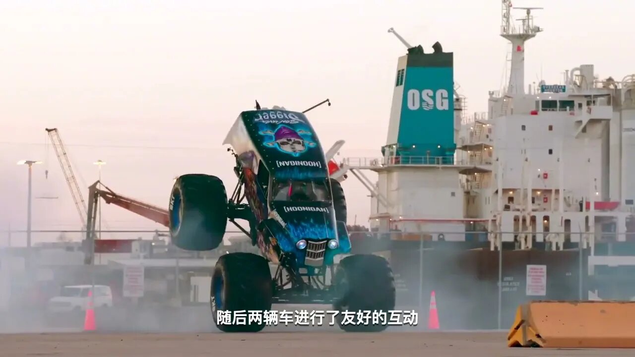 The champion driver drives 862 horsepower Subaru's wild stunt（冠军车手驾驶862马力的斯巴鲁狂野炫技）