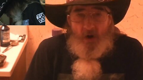 Mr. Moe Ron making a fool of himself......