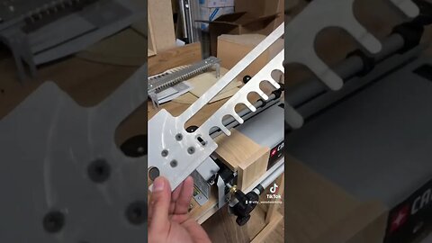 Half blind dovetail #shorts #woodworking #shortvideo #subscribe #reels #dovetail #trending #trend