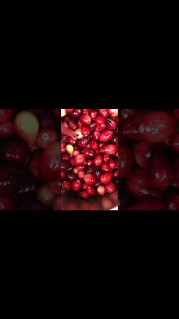 How to Make Cranberry Sauce for Thanksgiving Dinner and Christmas Dinner
