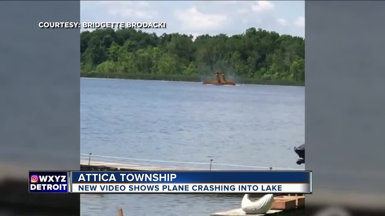 VIDEO: Plane crashes into lake in Lapeer County