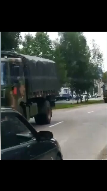 Rendkívüli Hírek - Kínai katonai konvoj lép be Oroszországból Ukrajnába