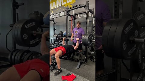 315x8 Pause Bench Press