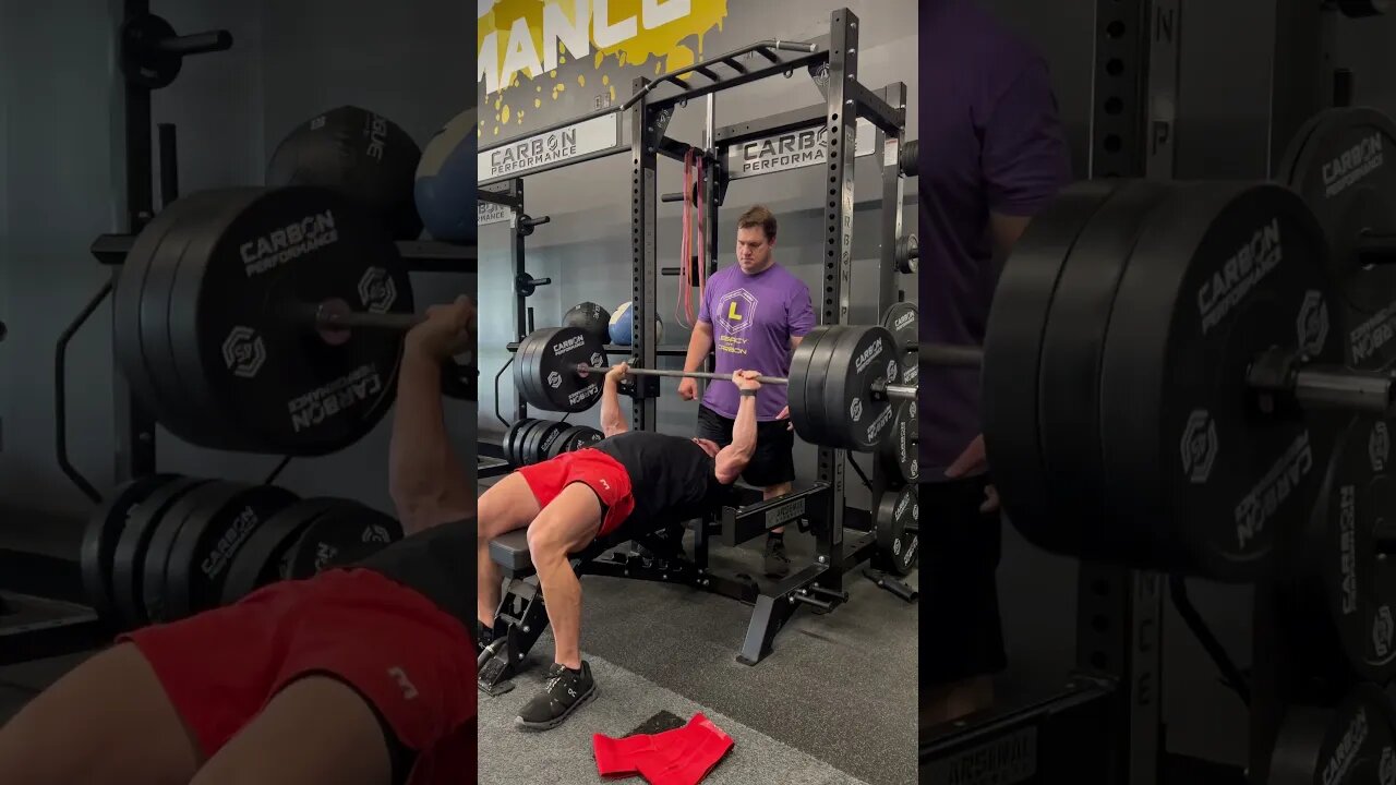 315x8 Pause Bench Press