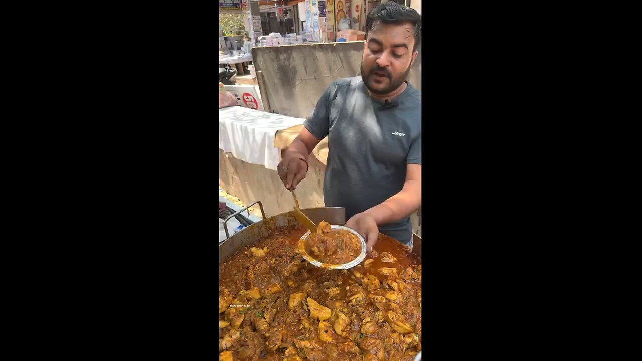 tawa chicken in Delhi,, Street food