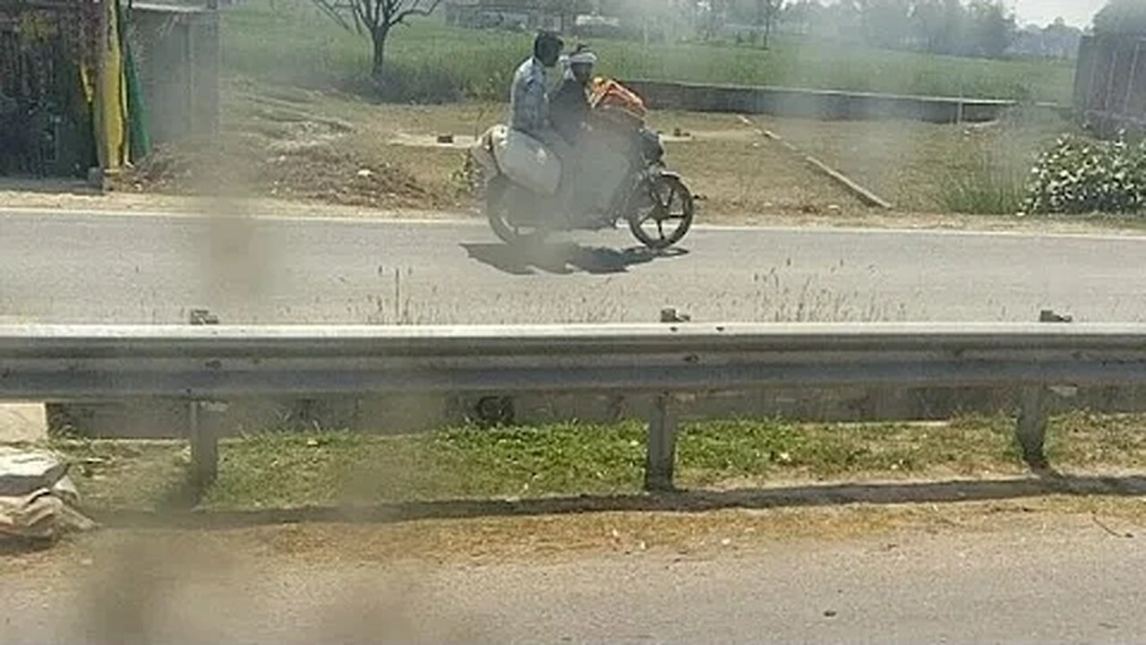 Live On Highway.
