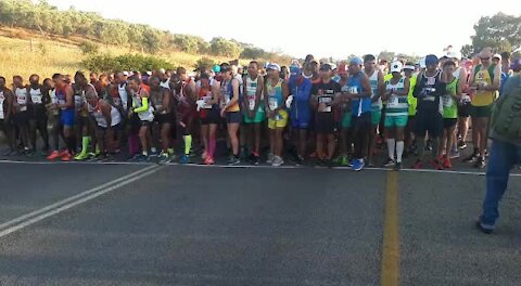 South Africa - Cape Town - The Paarlberg Marathon at the Le Bac wine Estate (Video) (bim)