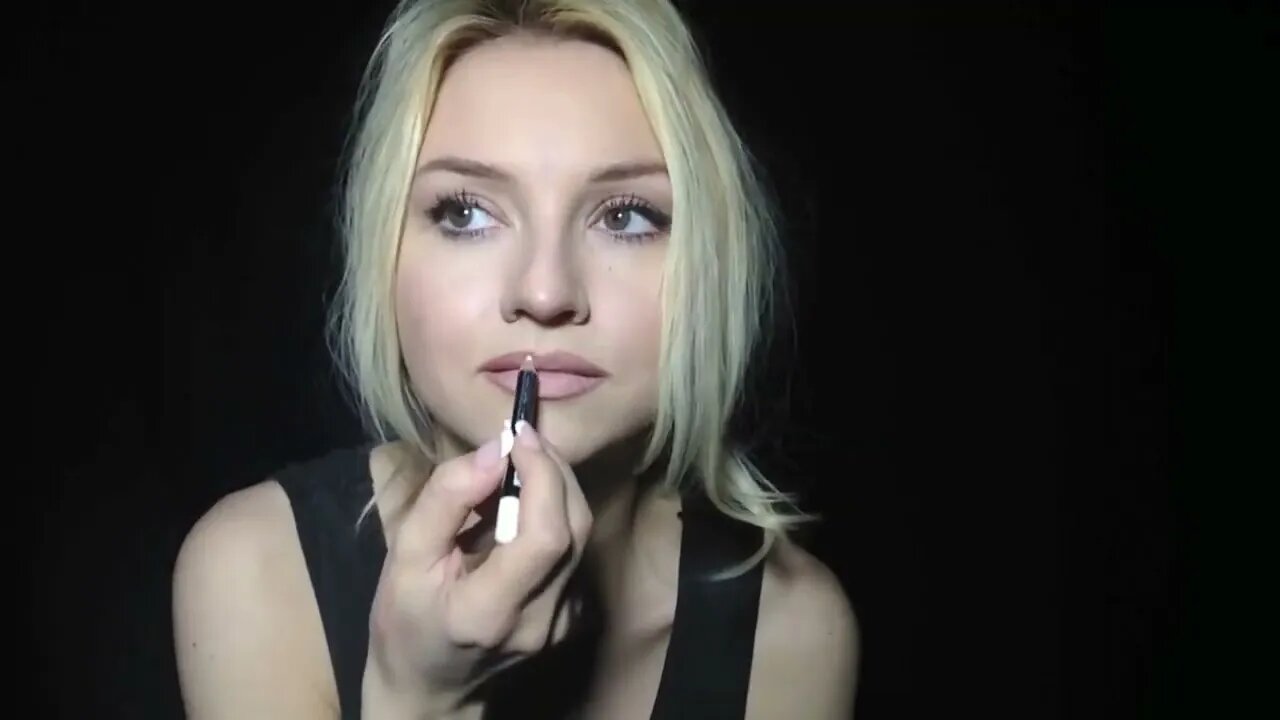 How To Become A Beautiful Lady | Big Lips & Natural | #MakeupTutorial |@elementaryans