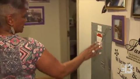 Is this Las Vegas apartment haunted? Behind the scenes tour