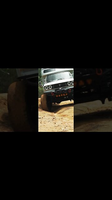 Off-roading in the house in search of a cave. #4x4 #toyota #toyotachinook #cave